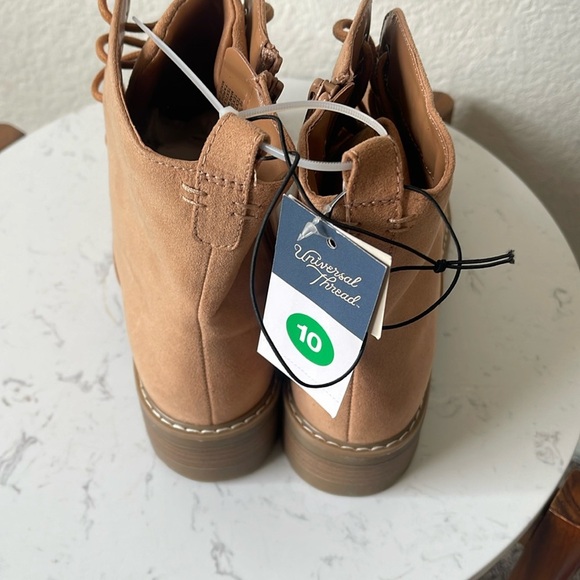 NWT Universal Thread Women’s Ophelia Lace-up boots size 10 - Picture 3 of 5